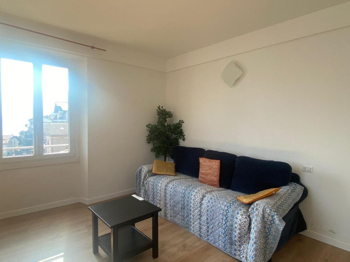 ארגגנו The Family - Apartments In Villa With Lake View מראה חיצוני תמונה